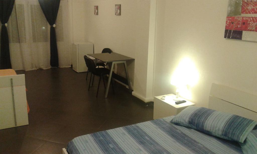 Ipanema Suite มาร์เกริตา ดิ ซาวอยา ภายนอก รูปภาพ