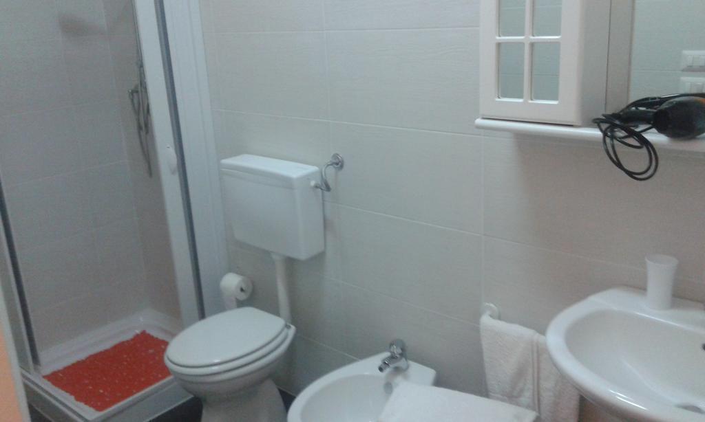 Ipanema Suite มาร์เกริตา ดิ ซาวอยา ห้อง รูปภาพ